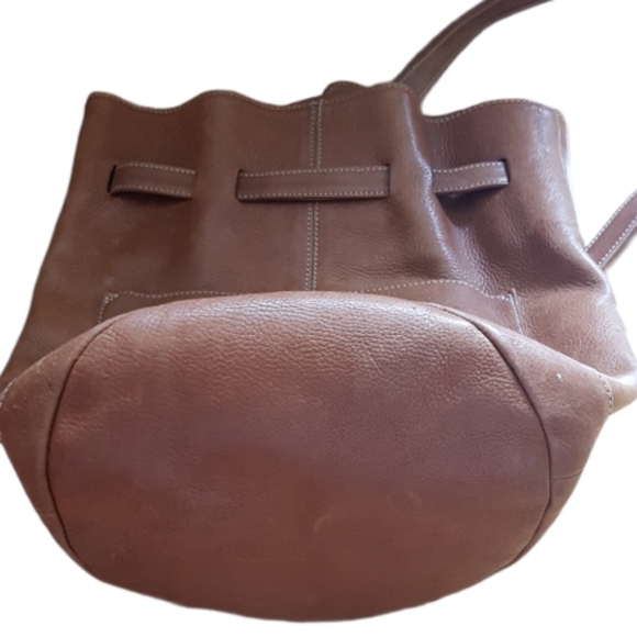 Durkee's Express- Shoulder Bucket Bag - Picture 7 of 15